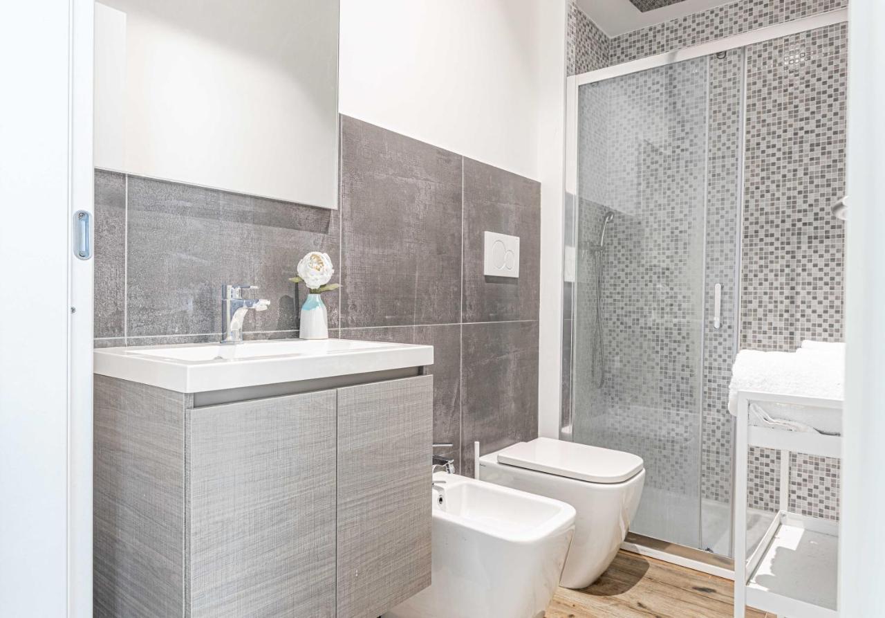 Luxnest I Porta Nuova - Via Pirelli * Milaan